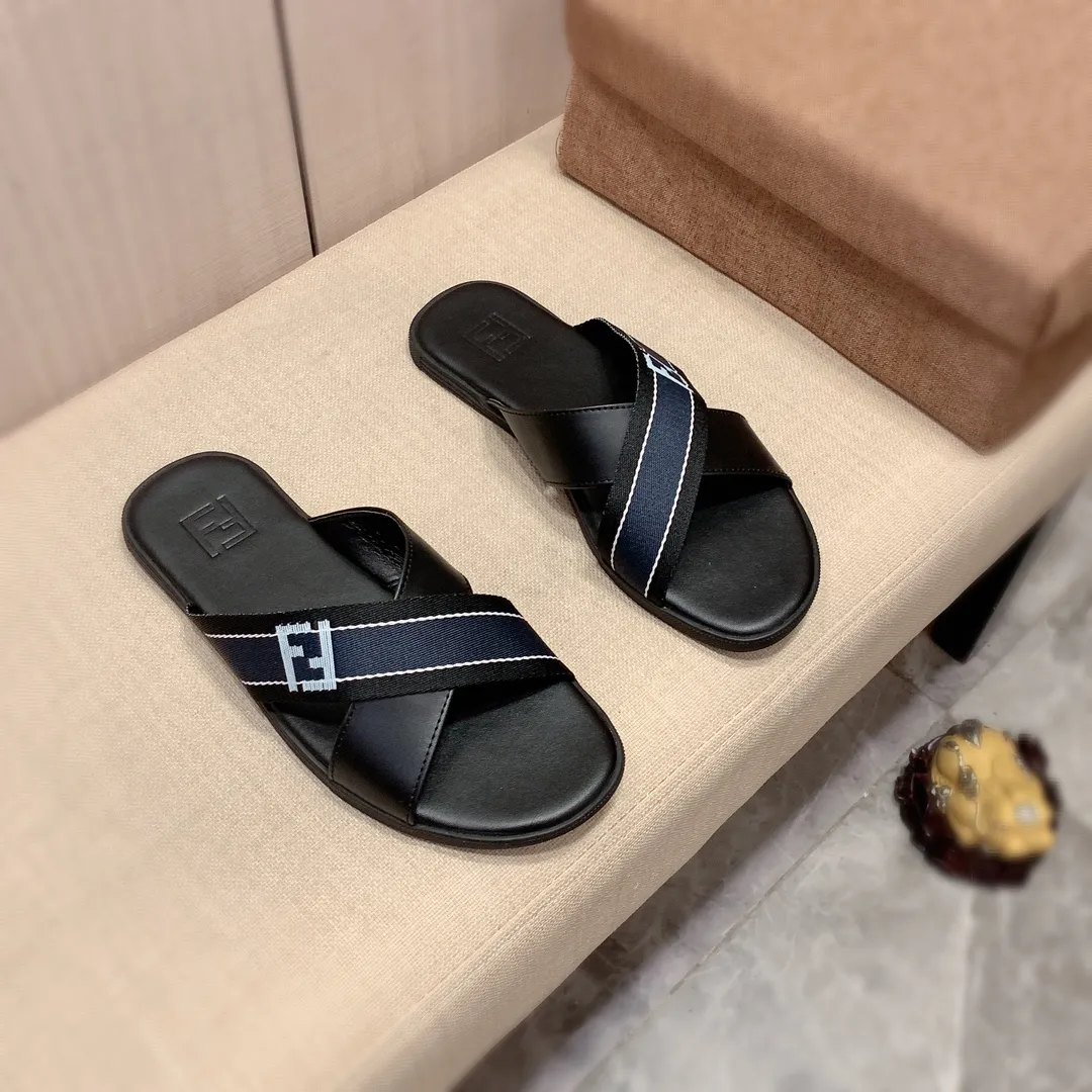 Slippers: New model: Factory price: 220💰💰🎩🎩🔥🔥《 Fendi FENDI* 》Series of slippers top purchasing agent 🔍🔍Men's 2022 counters are on sale simultaneously, original imported cowhide from Italy, exquisite workmanship,), sole: (super comfortable) original sole provided by the original factory, ⚠️ The exclusive double-layer movable molded bottom is super comfortable⚠️, the real thing is more beautiful🎬The real thing is more beautiful🔍🔍original order quality, you can enter and leave the counter at will, the correct size is 38-44, you can order 45. Long-term availability 266